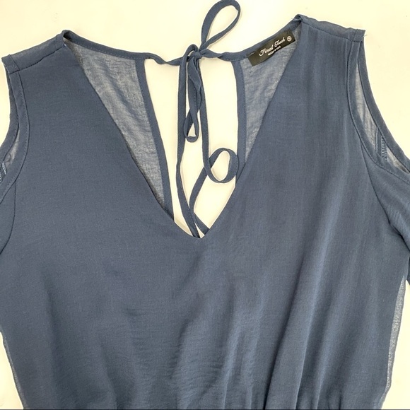 Final Touch Sheer Cold Shoulder Romper Sz Small - Picture 6 of 6